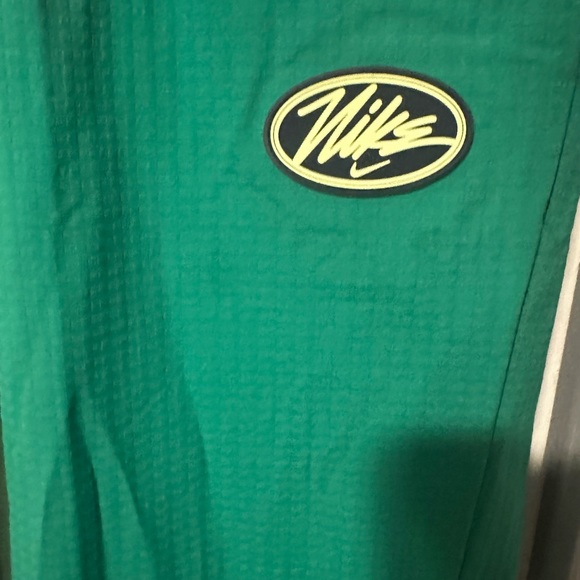 Nike tracksuit set- Pants and Jacket - both Men- XL GREEN AND NAVY - Picture 12 of 12